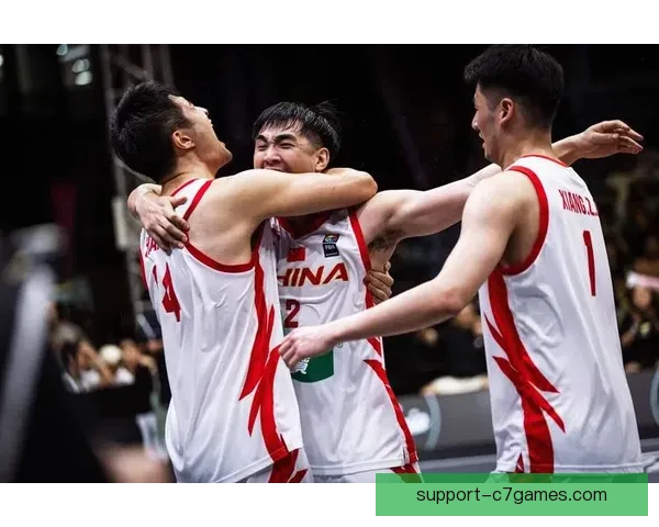 中国篮球队迎战世界强队 新星崭露头角 力争世界杯前八名