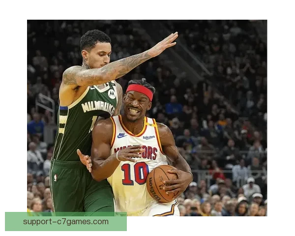 NBA季后赛激战正酣，明星球员表现出色，冠军之路悬念重重