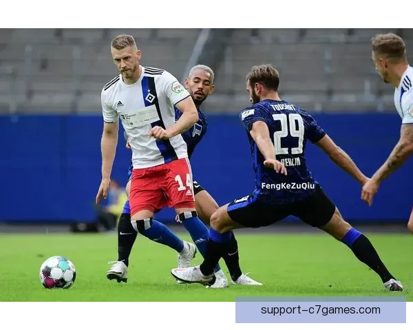 法尔扎诺夺冠震撼赛季MotoGP最新积分榜更新解析