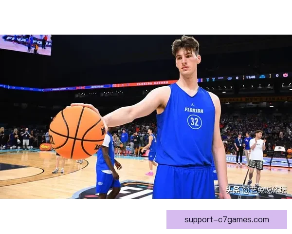 篮球世界杯：中国队力压对手晋级四强创历史新纪录