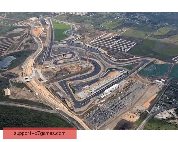 F1赛事最新动态：顶级车队争夺激烈 新赛季赛道布局与车手变化解析