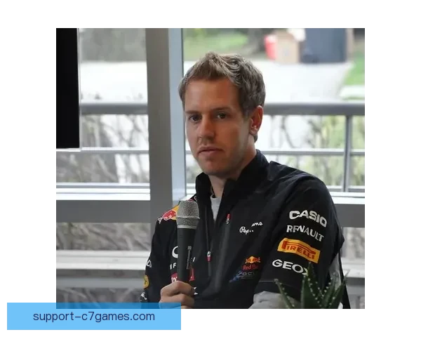 F1赛季新动态：2026年规则变革前瞻与车队战略调整解析