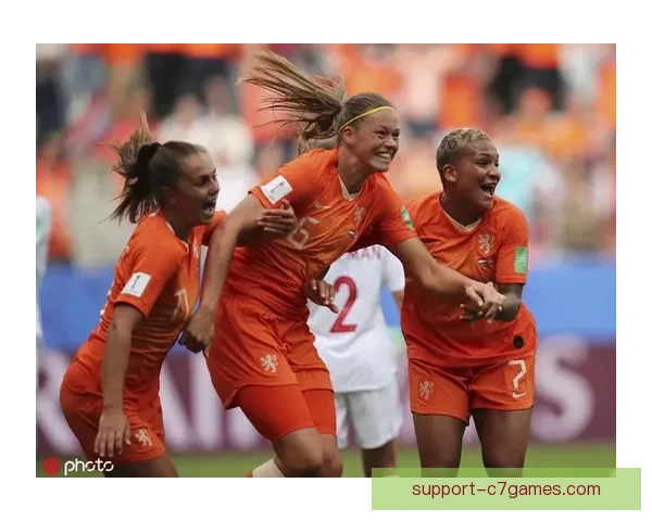 世界杯赛事深度解析与球队战术趋势全面剖析