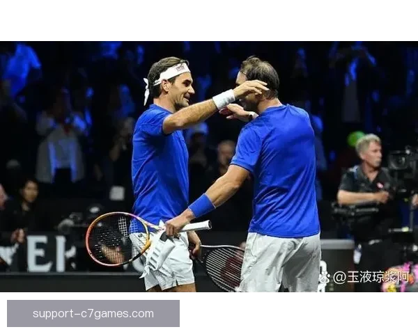 世界网球锦标赛激烈角逐 费德勒与纳达尔再度携手亮相